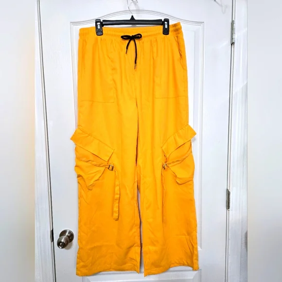 ``P25805. NNT Manfinity Gold Cargo Pant - Picture 2 of 8